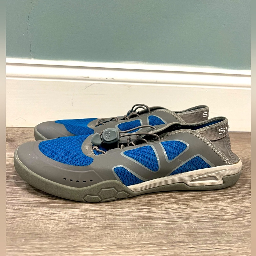 SIMMS water/boat shoes